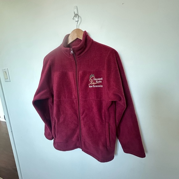 Vintage Fleece Sweater Northern Getaway Fleece Burgundy Cozy New Brunswick - Picture 3 of 14
